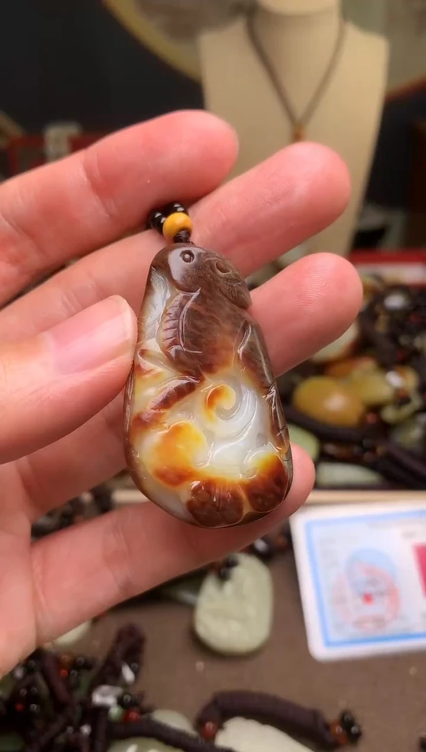 颈饰未镶嵌和田玉新疆料青海料清水和田玉吊坠