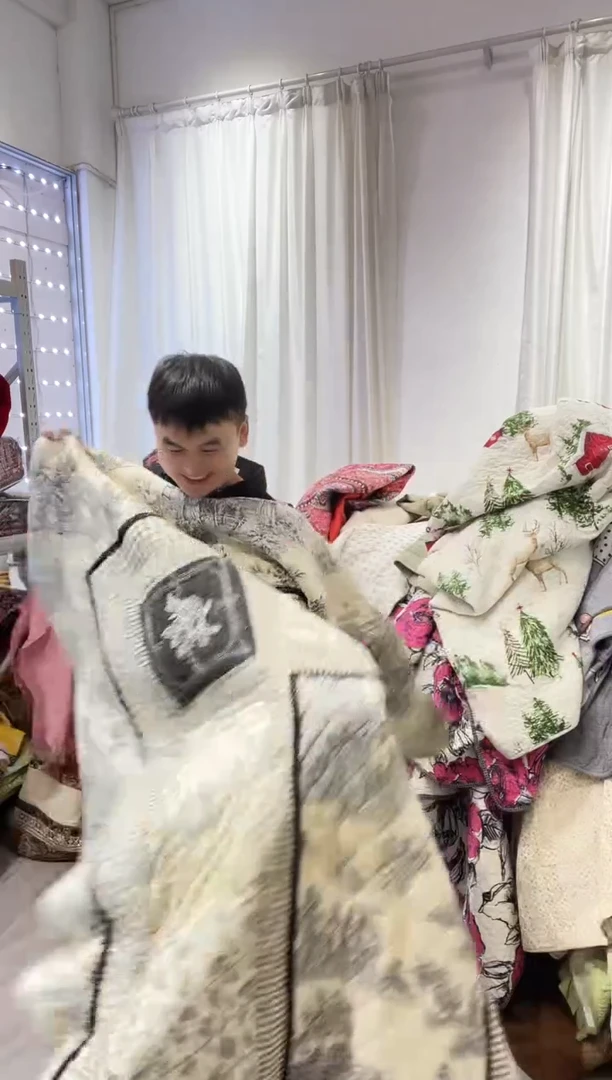 棉160*210纯棉床盖瑕疵51号