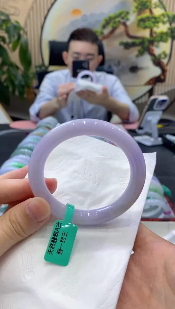 翡翠手镯未镶嵌6209
