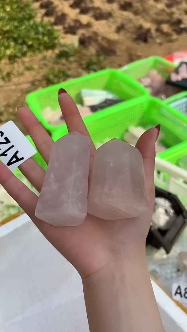 【闪购商品】水晶摆件未镶嵌柱子多样性发一个 129