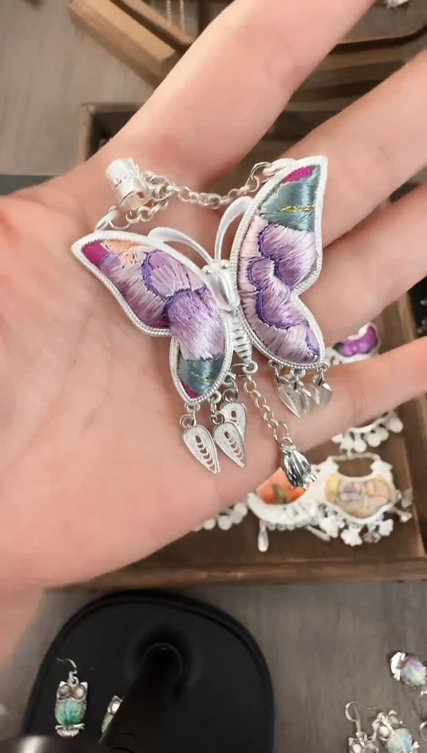 l****澜玖饰玲珑阁非遗绣品360