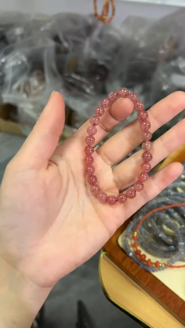 【闪购商品】水晶手链未镶嵌超七草莓水晶圆珠手链[3698]