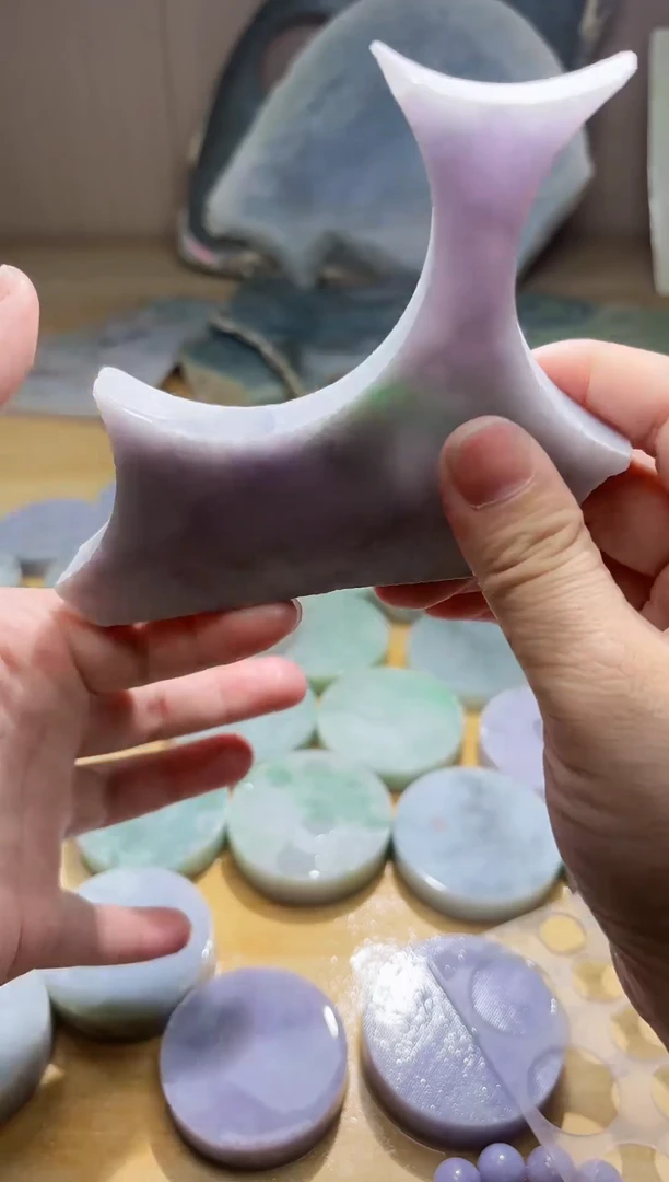 翡翠未镶嵌颈饰翡翠A货 姜谭540