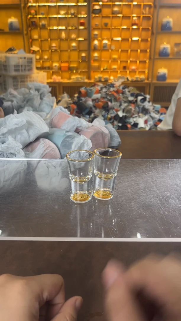 瓷片花溪陶瓷00000水晶酒杯2个