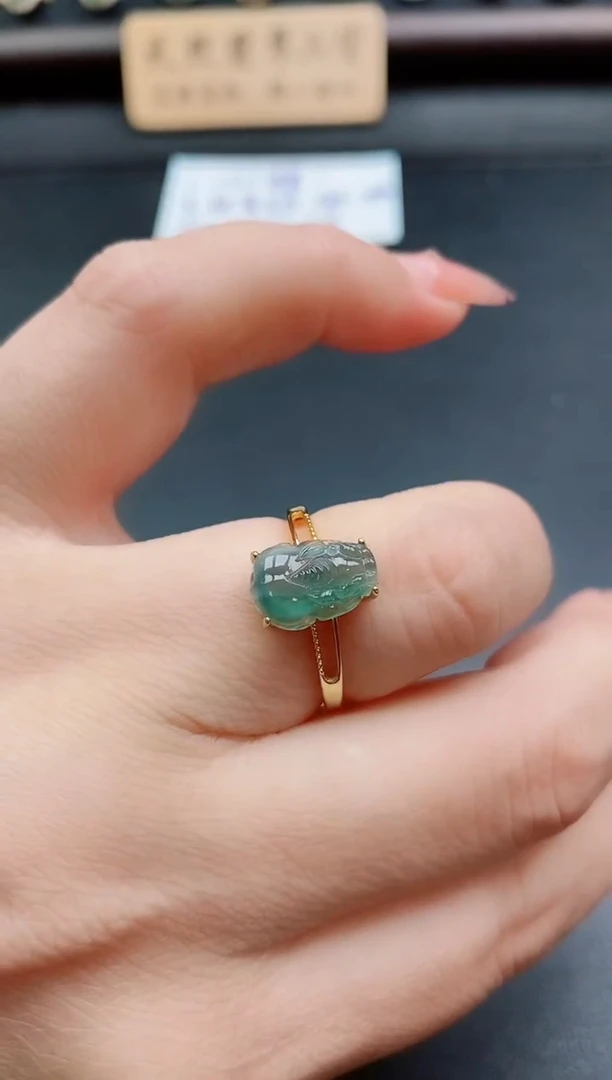 银S925镶嵌戒指翡翠1