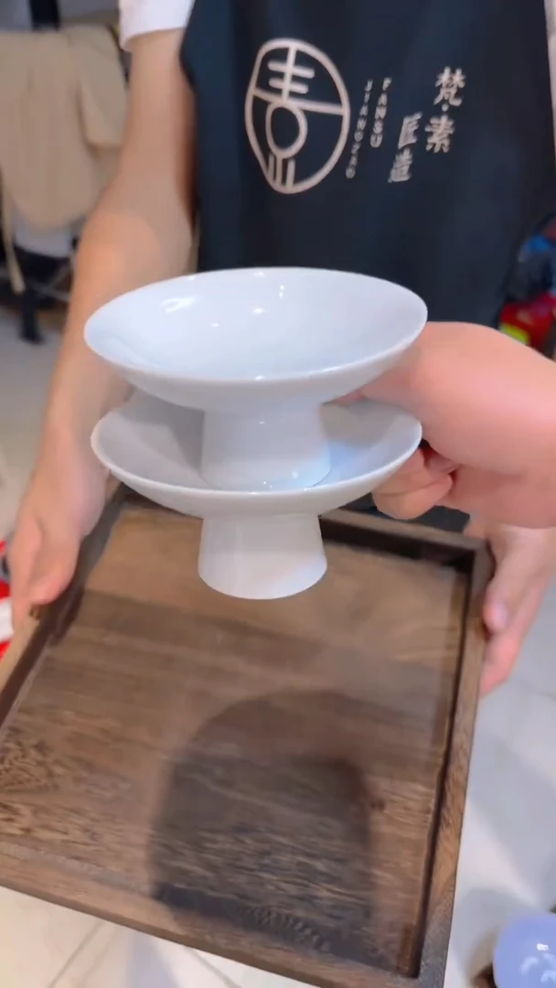 瓷片微瑕商品，介意勿拍-不带托盘