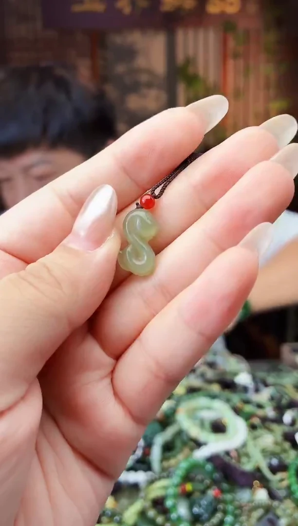 颈饰未镶嵌和田玉多样性发货拍一发一