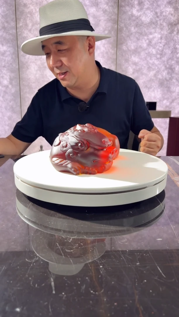 摆件璨石美学蜜蜡卧福貔貅
