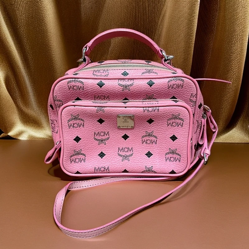 95新 MCM 粉色斜挎包 1188 7310