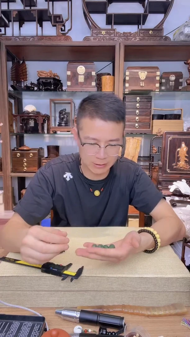497所见即所得 雕刻葫芦雕刻   有黑点