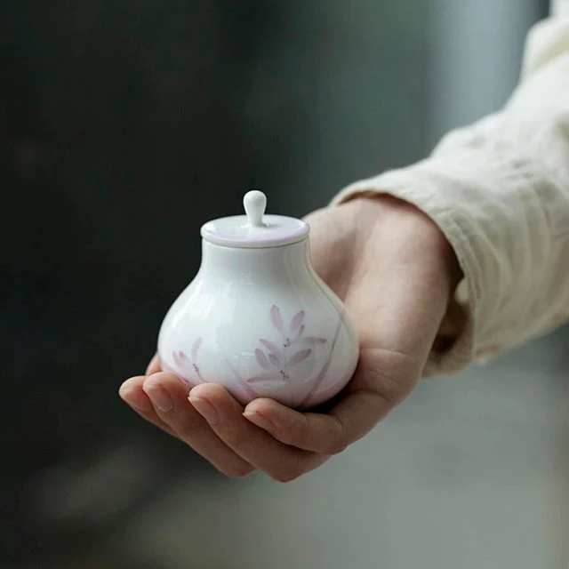 【茶叶罐】幻紫兰吟-笑拥 便携式密封手绘茶叶罐