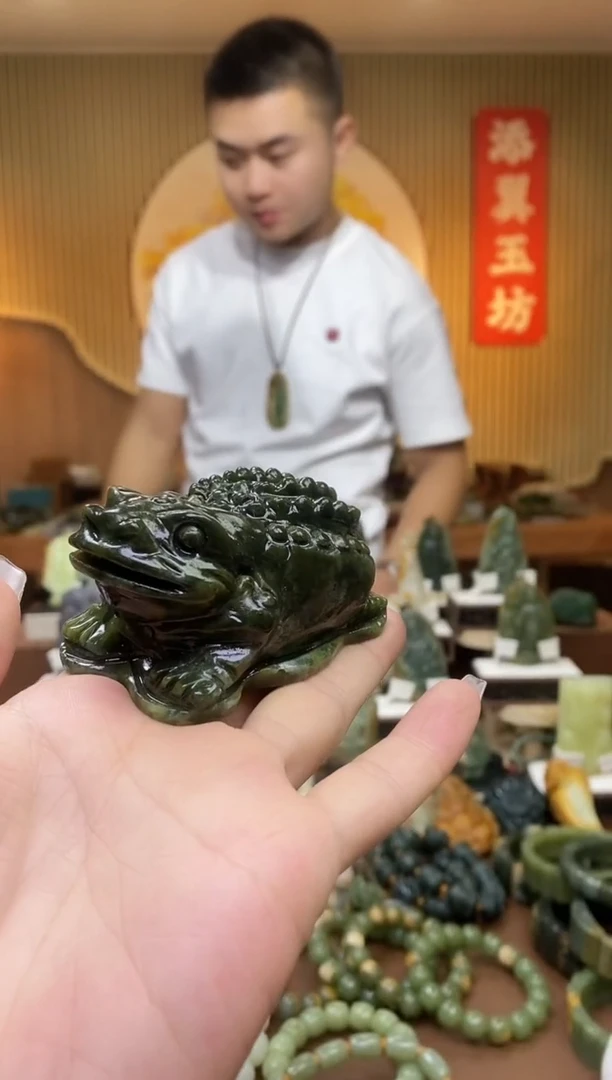 【闪购商品】蛇纹石玉手把未镶嵌多样性随机发一