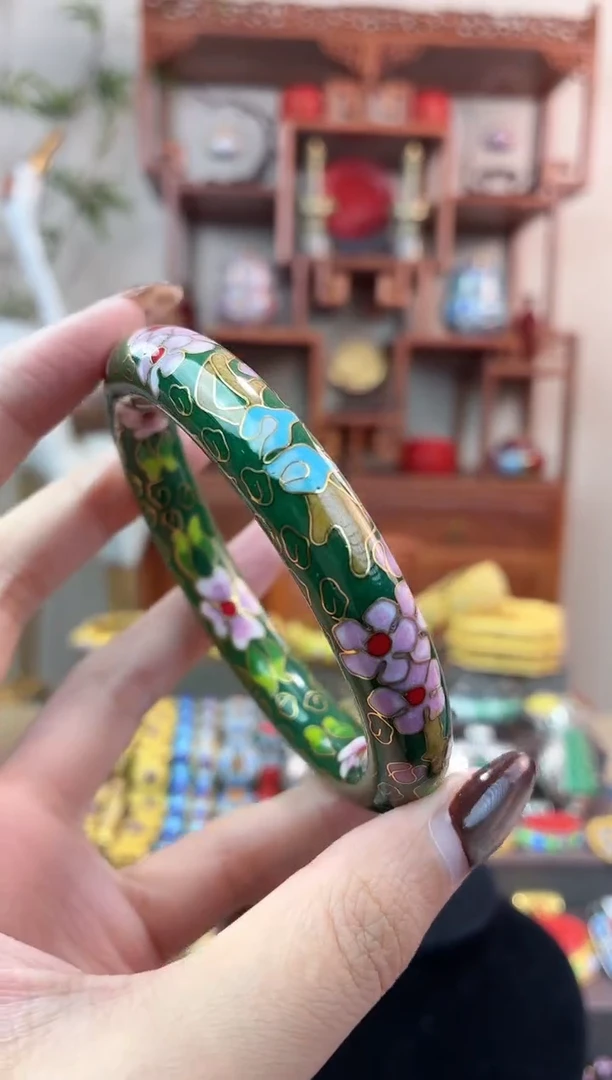 非遗手工景泰蓝镯子绿色