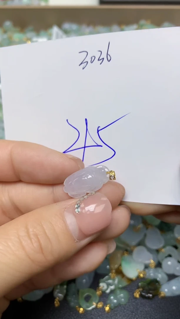 【闪购商品】翡翠挂件18K金镶嵌 天然翡翠A货