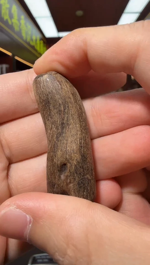 沉香吊坠40号天珠多样性发一