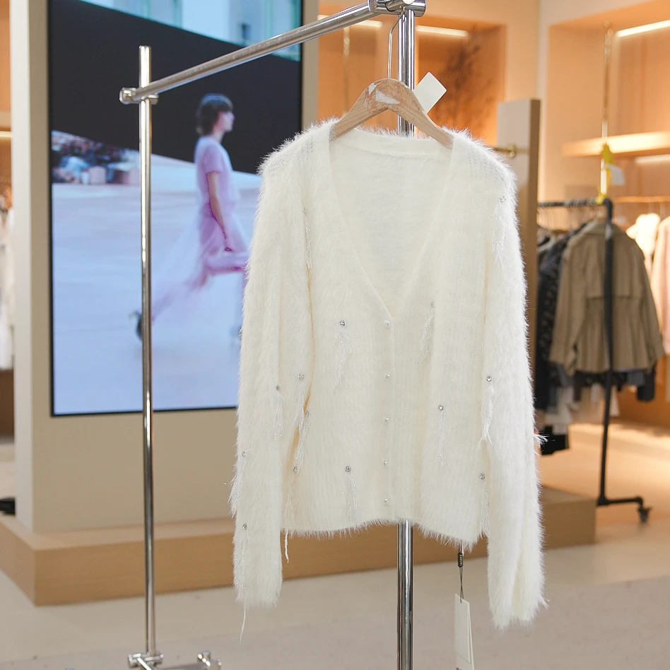 829-4181白 秋冬款气质长袖毛针织衫休闲时尚百搭