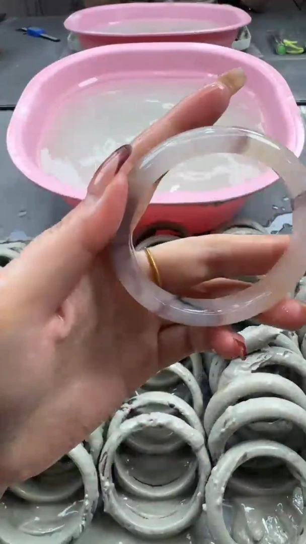 未镶嵌手镯石英质玉1 6160