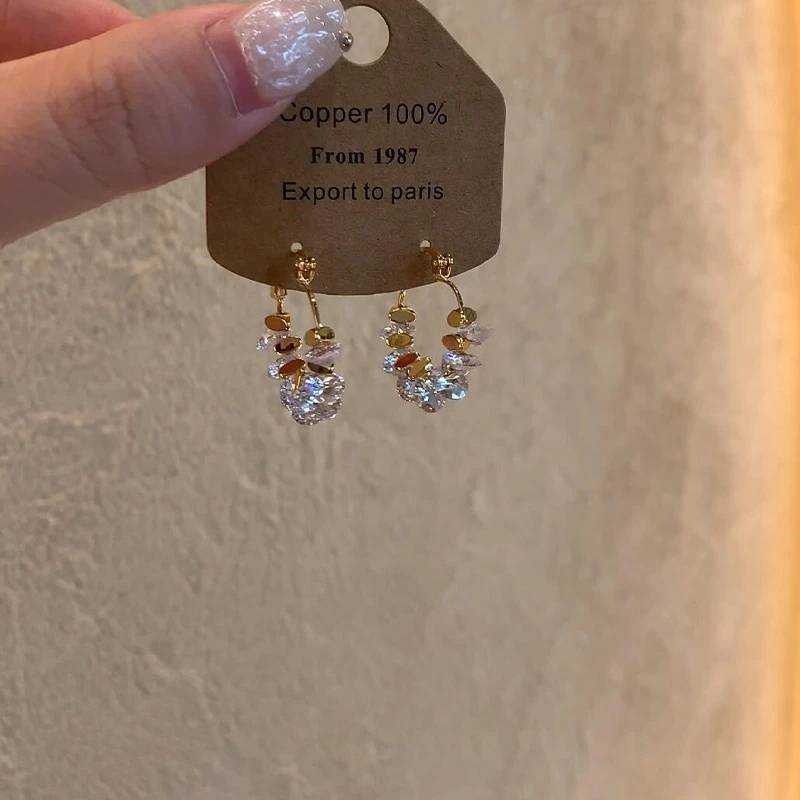 铜合金耳饰 爆闪锆石圈圈耳环女时尚小众设计高级清冷感精致耳饰