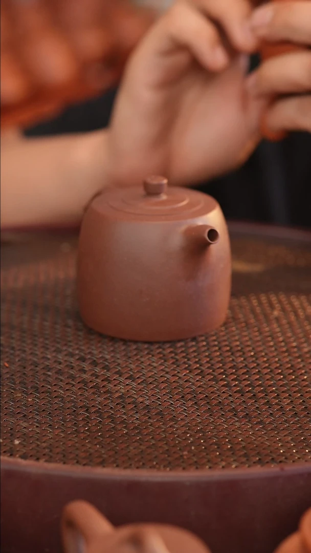 茶壶紫砂風****雲原矿手工制作雕刻随机