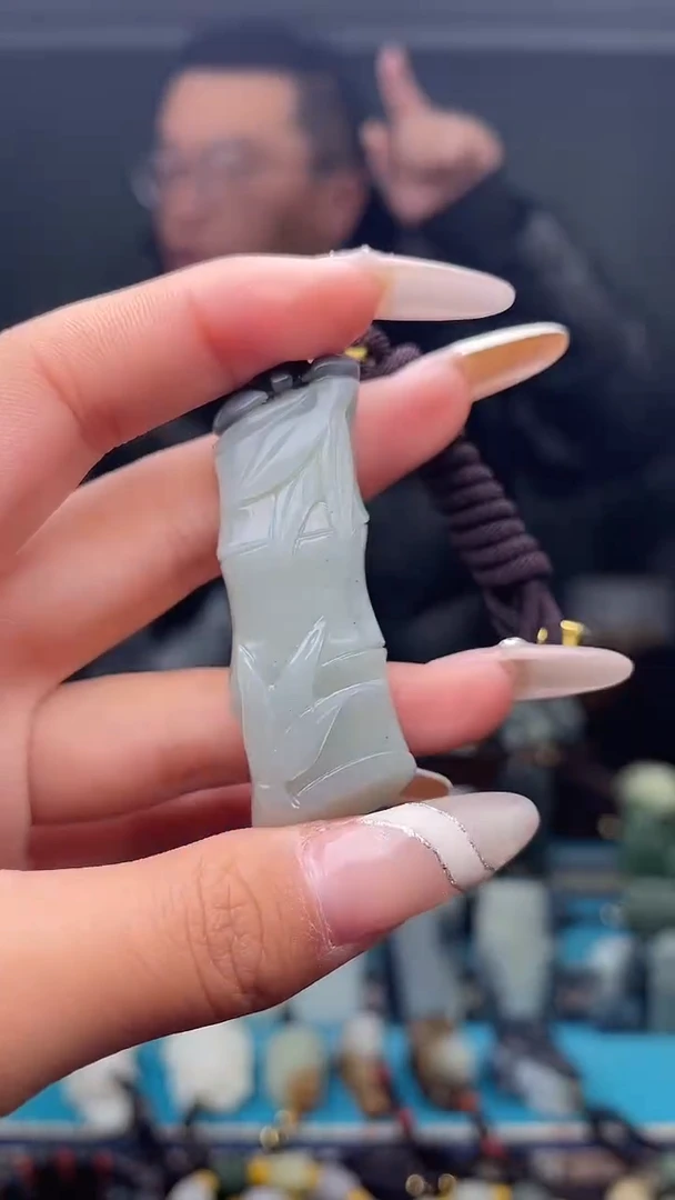 未镶嵌和田玉挂件1