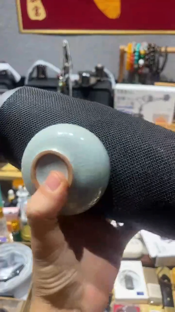 瓷片闪购商品 如图所示