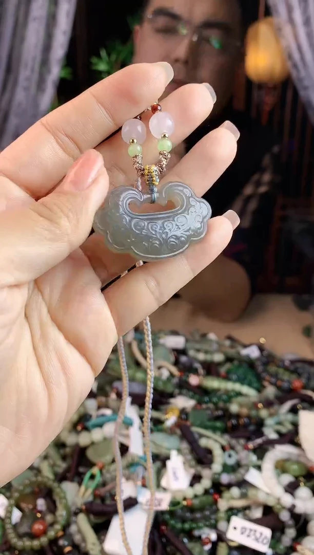 【闪购商品】和田玉挂件未镶嵌多样性发货拍一发一