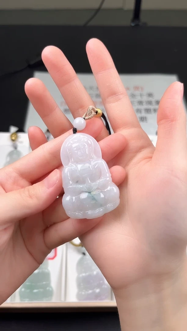 翡翠未镶嵌颈饰Y5C025翡翠油冰飘花中观音