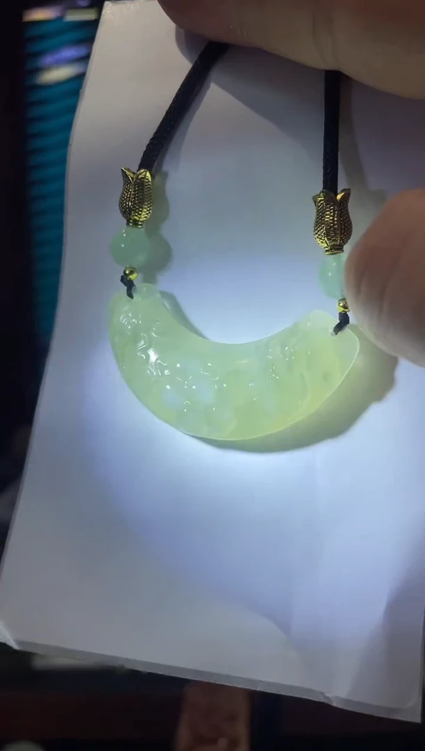 【闪购商品】岫玉吊坠未镶嵌多样性发货*拍一发一