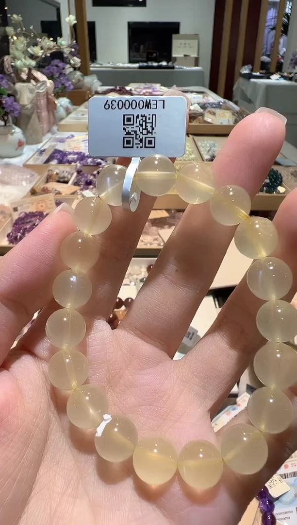 水晶手串未镶嵌手串