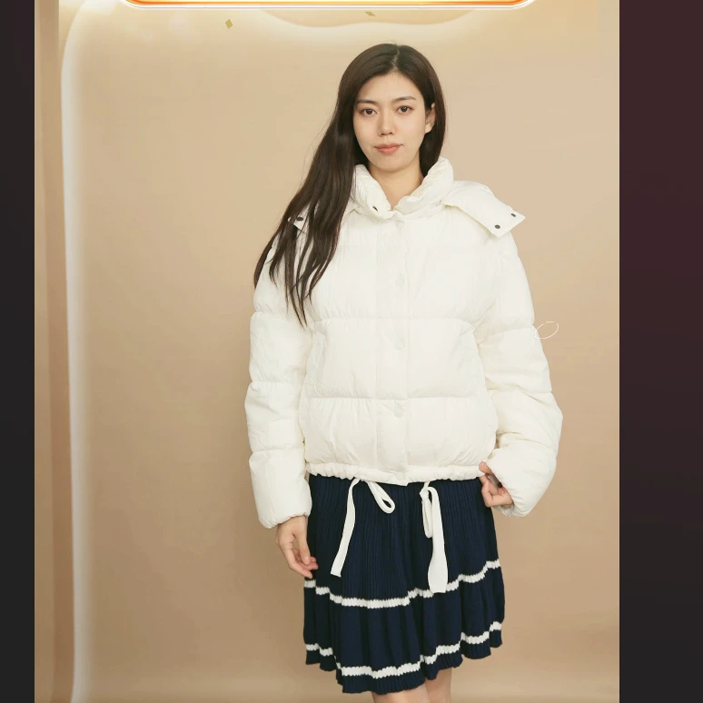 95新 MONCLER 短款羽绒服1码白色/250725VZZAU02