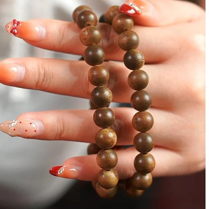 沉香蚁王甄选都蓬奇楠1.0   H 双圈