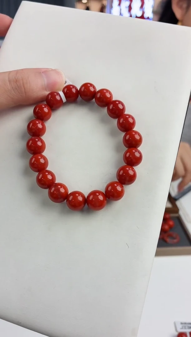 未镶嵌瓦西锦红手串11*南红玛瑙一个/条