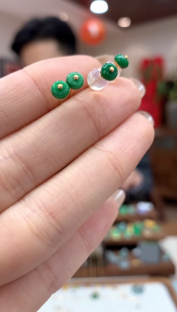 【闪购商品】翡翠耳饰18K金镶嵌耳钉多样性发货1件