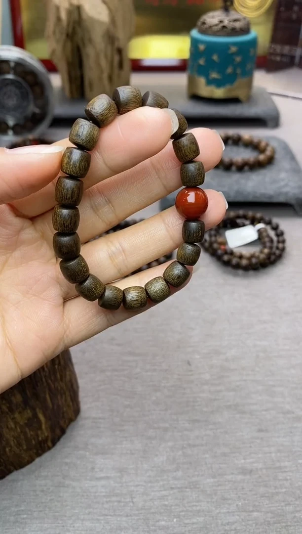 【闪购商品】沉香手串越南芽庄白棋矿化8*9+配饰 沉水单圈