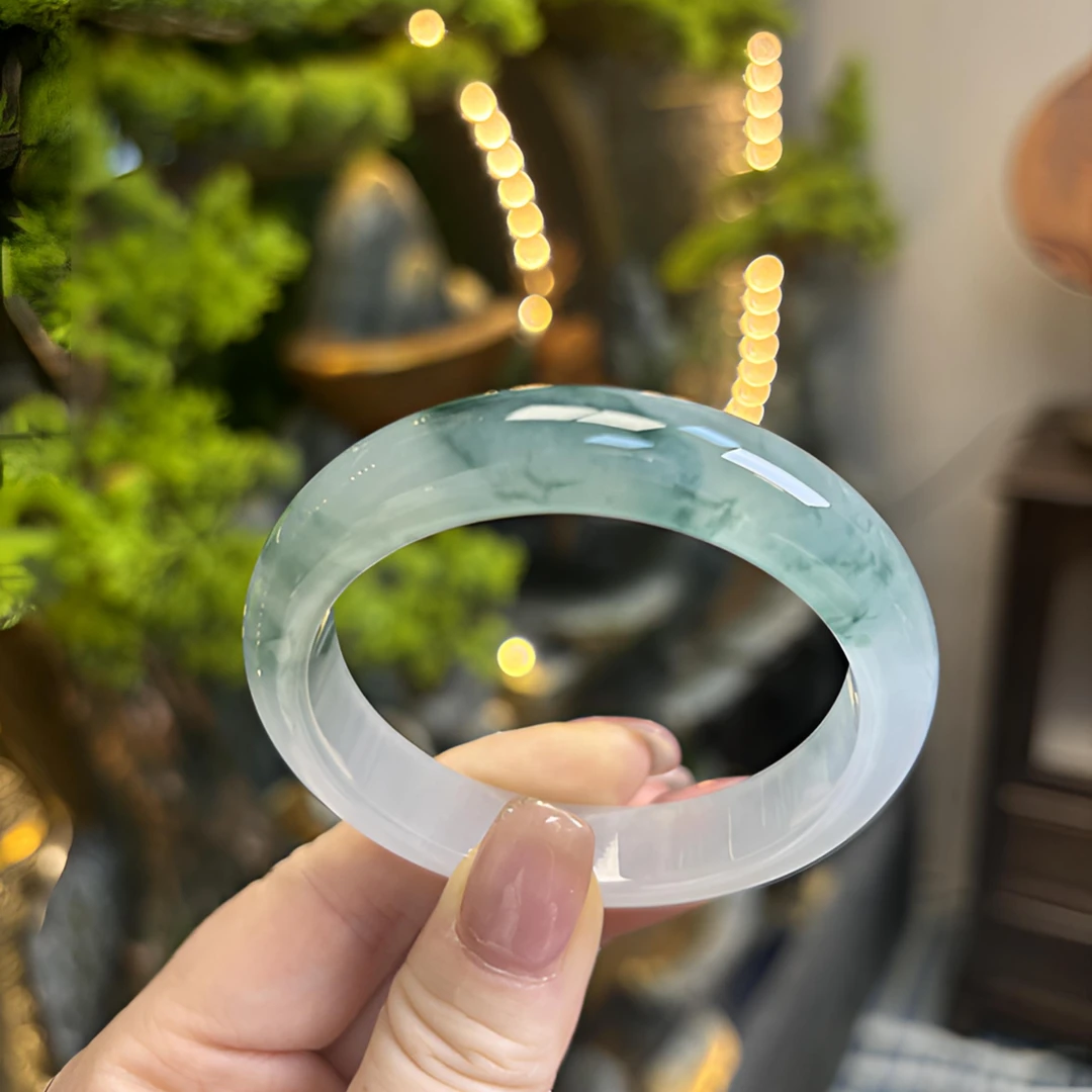 【大余珠宝】天然缅甸翡翠a货冰飘花手镯百搭