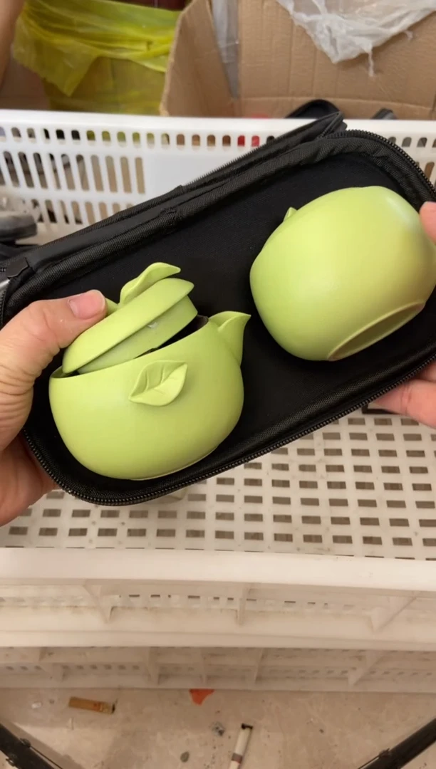 无运费险有瑕疵的摄影的产品有使用过的痕迹有点脏介意勿拍