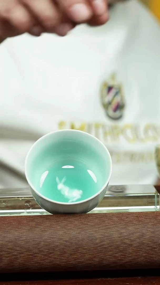 茶壶紫砂～***~生肖兔  青瓷  张武平制