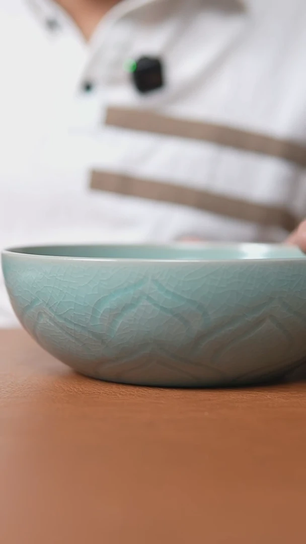 瓷片仿古青绿盘龙钵一级