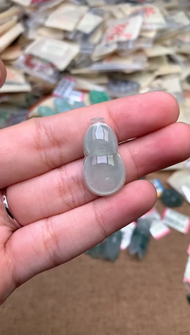 未镶嵌挂件翡翠一