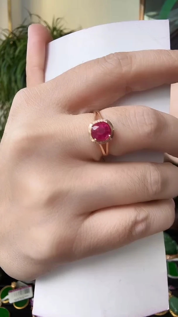 18K金镶嵌戒指碧玺荣倩专属