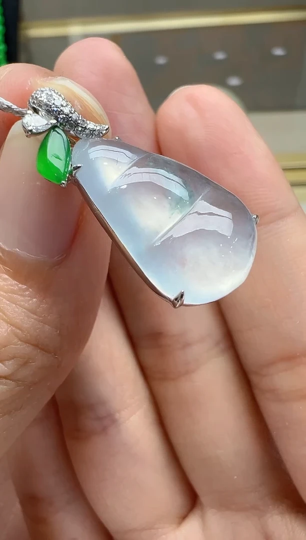 翡翠18K金镶嵌吊坠(不含链)多样性团购发一件