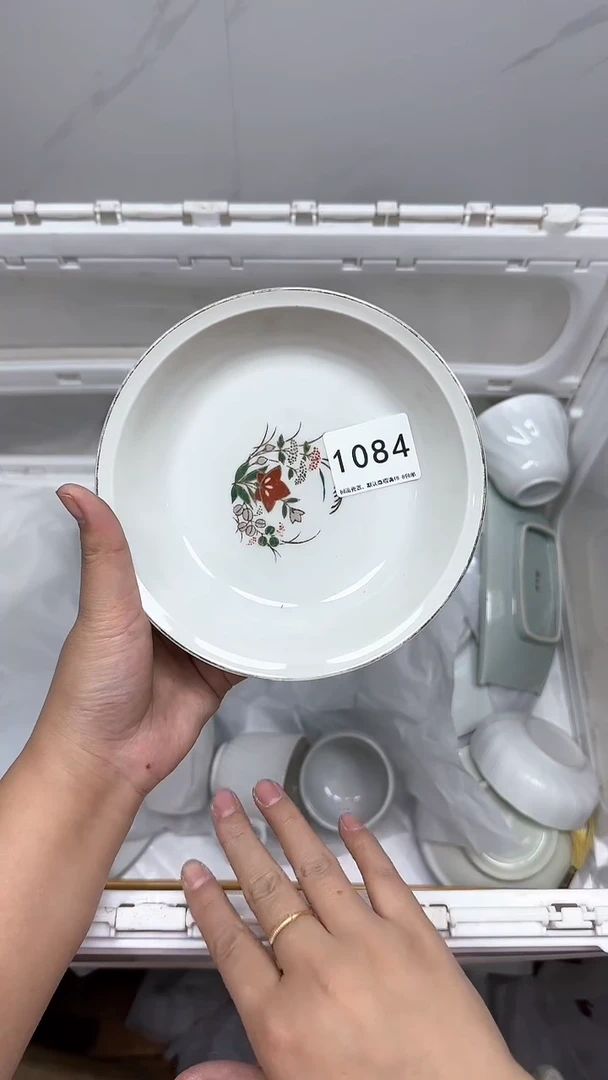 【闪购商品】1084回流瓷器默认微瑕，18.8包邮