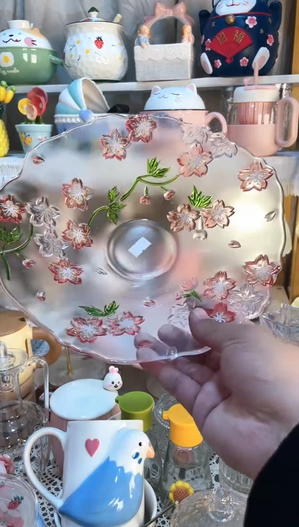 【闪购商品】瓷片果盘 质量好发货快放心拍