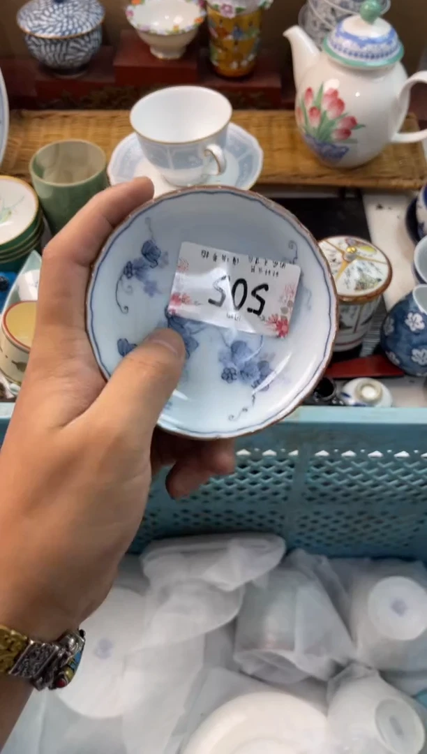 雲**聽店铺名称 轩轩瓷器 闪购类型 定向 雲在聆聽