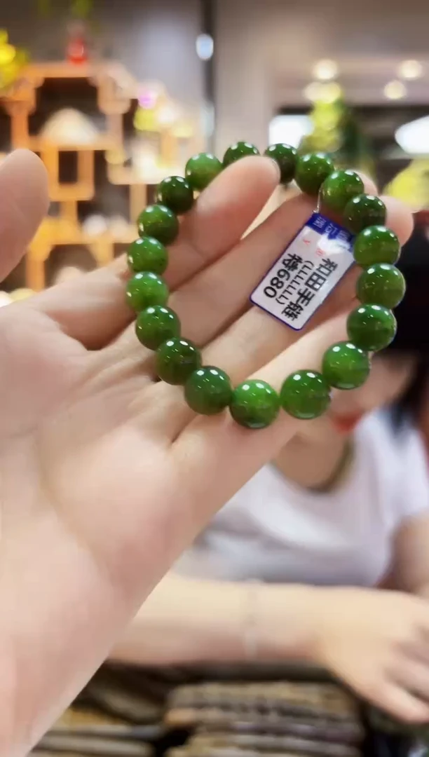 和田玉未镶嵌颈饰手链