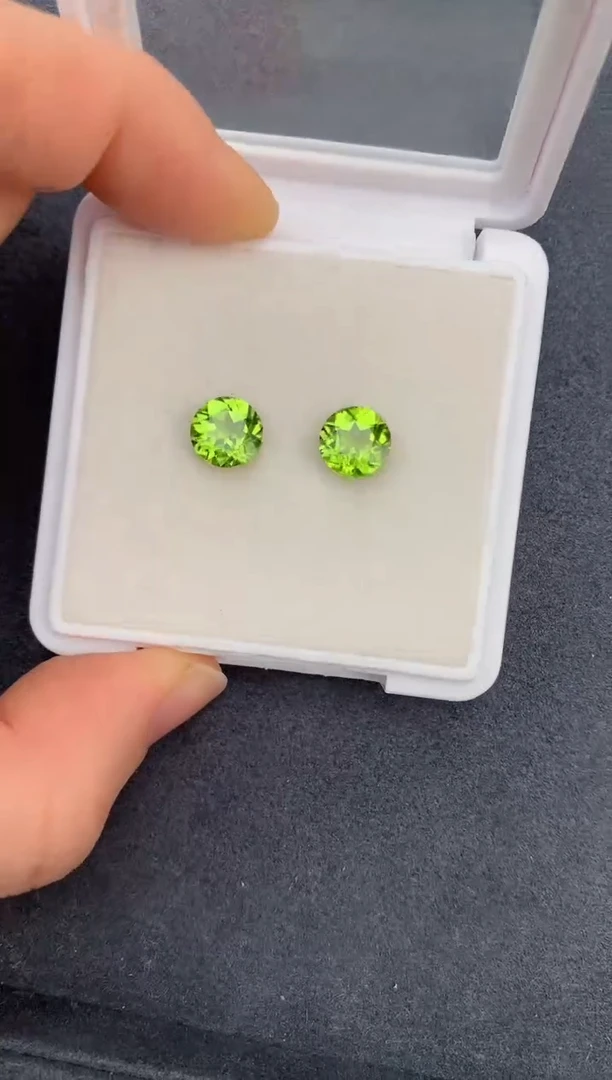 【闪购商品】橄榄石裸石未镶嵌4ct橄榄石配对