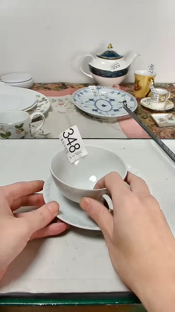 瓷片野****家小淼海外陶瓷工艺品
