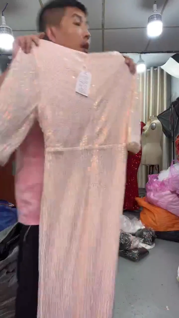 二蛋礼服=断码清仓