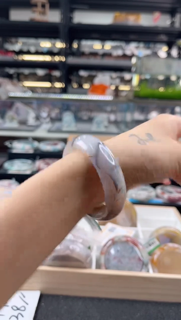 未镶嵌手镯石英质玉瑾圈口（赠品镯心）