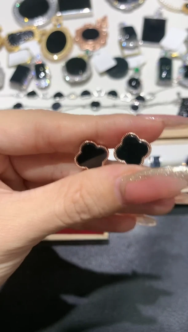 【闪购商品】翡翠吊坠(不含链)银S925镶嵌7多人多样性随机发货1件